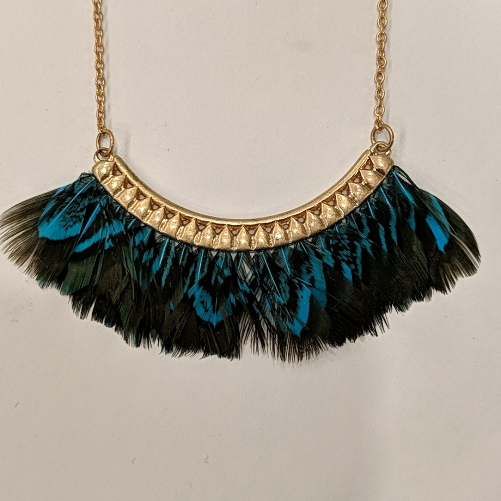 Ear & Neck Set - Picture 4 of 4